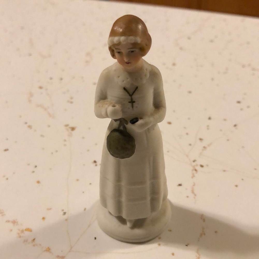 Collectors Carl Schneider figurine